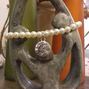 Pearl bracelet